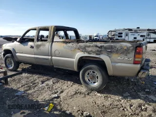 2003 GMC Sierra 2500HD SLE z VIN 1GTHK29U33E101443, wystawiony jako Copart lot #43311685 z przebiegiem Nie podano mil oraz Nie do naprawy • Non repairable. Historia ofert i sprzedaży dostępna na DreamBid. Obrazek 2.