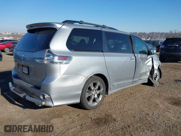 2014 Toyota Sienna SE with VIN 5TDXK3DC3ES471496, listed as a IAAI auction lot 41665914 with Not Provided miles and . Bid and sale history available at DreamBid. Image 4.