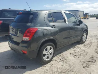 2020 Chevrolet Trax LS z VIN 3GNCJKSBXLL201326, wystawiony jako Copart lot #58873515 z przebiegiem Nie podano mil oraz Nie do naprawy • Non repairable. Historia ofert i sprzedaży dostępna na DreamBid. Obrazek 3.