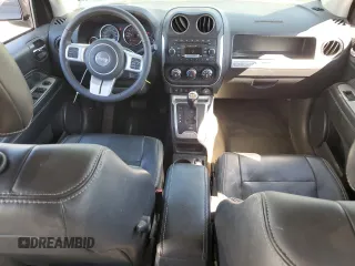 2016 Jeep Compass High Altitude с VIN 1C4NJDEB5GD697172, выставлен на аукционе Copart как лот 64477345 с пробегом 85 475 миль миль и Списание • Salvage title. История ставок и продаж доступна на DreamBid. Изображение 8.