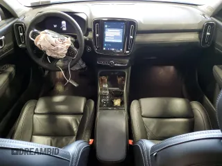 2023 Volvo XC40 Plus Bright Theme с VIN YV4L12UN4P2963605, выставлен на аукционе Copart как лот 51118725 с пробегом 4 406 миль миль и Чистый • Clean title. История ставок и продаж доступна на DreamBid. Изображение 8.