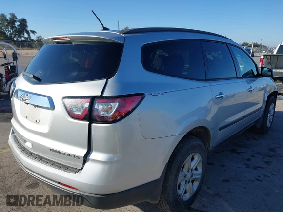 2013 Chevrolet Traverse LS with VIN 1GNKRFED2DJ130429, listed as a IAAI auction lot 41568017 with 213,210 mi miles. Bid and sale history available at carsss.com. Image 4.