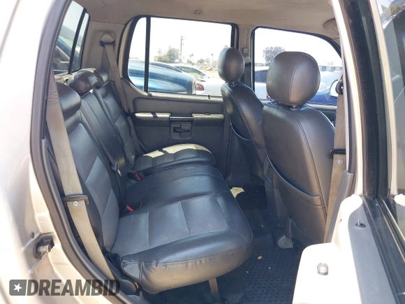 2005 Ford Explorer Sport Trac XLS с VIN 1FMZU67K05UA13302, выставлен на аукционе IAAI как лот 42507293 с пробегом 166 641 миль миль и . История ставок и продаж доступна на DreamBid. Изображение 8.