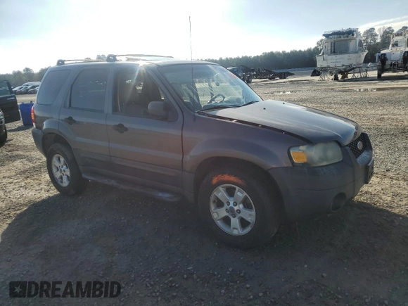 2006 Ford Escape XLT with VIN 1FMYU931X6KA57864, listed as a Copart auction lot 87063254 with 216,170 mi miles and Salvage Title. Bid and sale history available at carsss.com. Image 4.