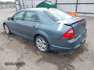 2011 Ford Fusion SE with VIN 3FAHP0HA1BR154897, listed as a IAAI auction lot 41838914 with 278,752 mi miles. Bid and sale history available at carsss.com. Image 3.