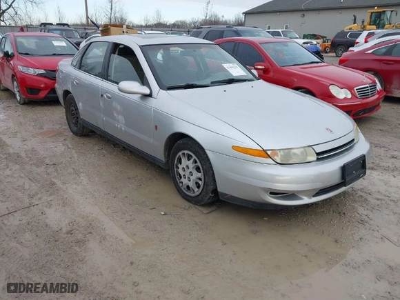 2002 Saturn LS with VIN 1G8JU54F22Y567779, listed as a IAAI auction lot 41499235 with 196,102 mi miles. Bid and sale history available at carsss.com. Image 1.