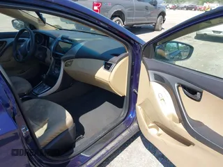 2013 Hyundai Elantra GLS z VIN 5NPDH4AE0DH229430, wystawiony jako IAAI lot #42270443 z przebiegiem 199 322 mil mil oraz . Historia ofert i sprzedaży dostępna na DreamBid. Obrazek 5.