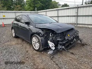 2016 Ford Focus Titanium with VIN 1FADP3N2XGL299598, listed as a Copart auction lot 60832285 with 121,482 mi miles and Salvage title. Bid and sale history available at DreamBid. Image 13.