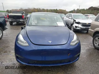2023 Tesla Model Y Long Range with VIN 7SAYGDEE7PF673988, listed as a IAAI auction lot 41057651 with 29,683 mi miles and . Bid and sale history available at DreamBid. Image 11.