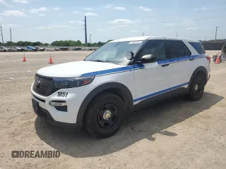 2021 Ford Police Interceptor Utility z VIN 1FM5K8AW8MNA12077, wystawiony jako Copart lot #53442315 z przebiegiem 89 128 mil mil oraz Szkody całkowita. Historia ofert i sprzedaży dostępna na DreamBid. Obrazek 1.