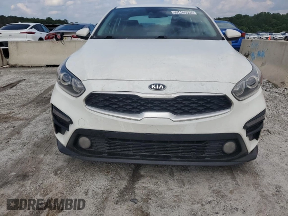 2021 Kia Forte LXS z VIN 3KPF24AD7ME312374, wystawiony jako Copart lot #59405995 z przebiegiem 111 897 mil mil oraz Czysty tytuł • Clean title. Historia ofert i sprzedaży dostępna na DreamBid. Obrazek 5.