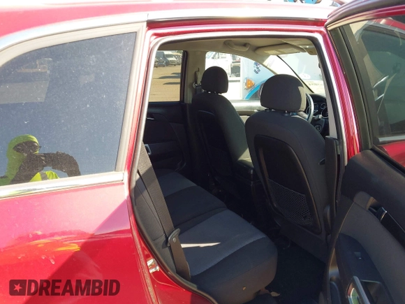 2013 Chevrolet Captiva Sport LS with VIN 3GNAL2EK5DS633164, listed as a IAAI auction lot 42065054 with 181,701 mi miles and . Bid and sale history available at carsss.com. Image 8.