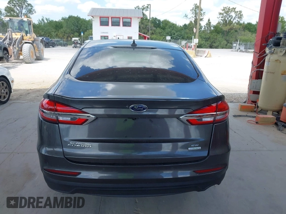 2019 Ford Fusion SE with VIN 3FA6P0HDXKR162353, listed as a IAAI auction lot 41970142 with 90,411 mi miles. Bid and sale history available at carsss.com. Image 17.