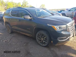 2019 GMC Acadia SLT z VIN 1GKKNULS2KZ263978, wystawiony jako IAAI lot #42066746 z przebiegiem 129 808 mil mil oraz . Historia ofert i sprzedaży dostępna na DreamBid. Obrazek 1.