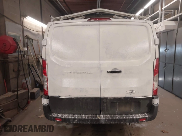 2020 Ford Transit Cargo с VIN 1FTBR1Y85LKB56297, выставлен на аукционе IAAI как лот 41010653 с пробегом 84 796 миль миль и . История ставок и продаж доступна на DreamBid. Изображение 17.