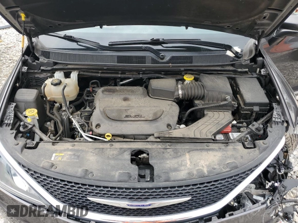 2020 Chrysler Pacifica Touring L z VIN 2C4RC1BG0LR137402, wystawiony jako Copart lot #58410145 z przebiegiem 52 050 mil mil oraz Nie do naprawy • Non repairable. Historia ofert i sprzedaży dostępna na DreamBid. Obrazek 12.