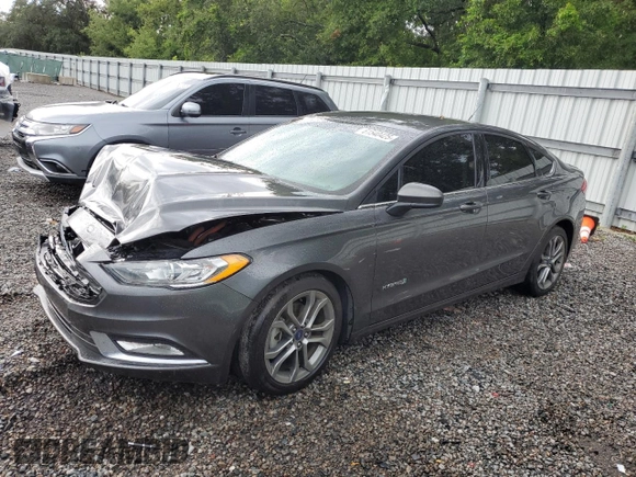 2017 Ford Fusion Hybrid SE with VIN 3FA6P0LU1HR216557, listed as a Copart auction lot 61540425 with 172,438 mi miles and Clean title. Bid and sale history available at DreamBid. Image 1.