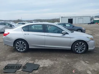 2014 Honda Accord Sedan Sport with VIN 1HGCR2F53EA134778, listed as a IAAI auction lot 41951952 with 225,219 mi miles. Bid and sale history available at carsss.com. Image 14.
