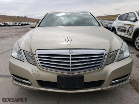2013 Mercedes-Benz E-Class E 350 Luxury with VIN WDDHF8JB2DA669070, listed as a Copart auction lot 49329595 with 75,780 mi miles and Salvage Title. Bid and sale history available at carsss.com. Image 5.