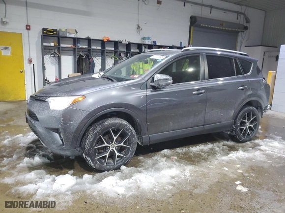 2018 Toyota RAV4 SE with VIN JTMJFREV5JJ210827, listed as a Copart auction lot 45772895 with 125,526 mi miles and Salvage Title. Bid and sale history available at carsss.com. Image 1.