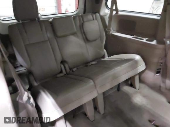 2013 Chrysler Town & Country Touring with VIN 2C4RC1BG2DR755256, listed as a IAAI auction lot 41919526 with 155,600 mi miles. Bid and sale history available at carsss.com. Image 18.