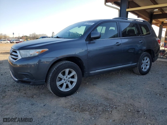 2013 Toyota Highlander with VIN 5TDZA3EH7DS039515, listed as a Copart auction lot 50390035 with 207,775 mi miles and Clean Title. Bid and sale history available at carsss.com. Image 1.