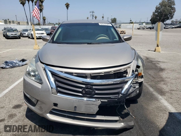 2013 Nissan Altima SL with VIN 1N4AL3AP4DC266625, listed as a Copart auction lot 62572325 with 124,141 mi miles and Salvage title. Bid and sale history available at DreamBid. Image 5.