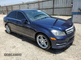 2013 Mercedes-Benz C 250 Sport с VIN WDDGF4HB7DA856850, выставлен на аукционе Copart как лот 63709195 с пробегом 196 091 миль миль и Чистый • Clean title. История ставок и продаж доступна на DreamBid. Изображение 4.