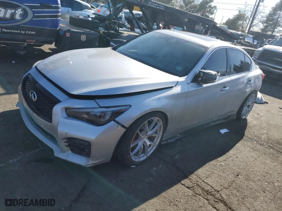 2014 Infiniti Q50 Hybrid Premium with VIN JN1AV7AR1EM700947, listed as a Copart auction lot 43024885 with 119,377 mi miles and Salvage Title. Bid and sale history available at carsss.com. Image 1.