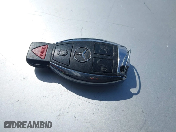 2014 Mercedes-Benz E 350 Sport with VIN WDDHF5KBXEA889555, listed as a IAAI auction lot 41589052 with 148,422 mi miles and . Bid and sale history available at DreamBid. Image 11.