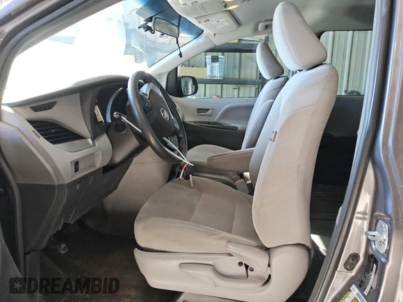 2017 Toyota Sienna L with VIN 5TDZZ3DC2HS899357, listed as a Copart auction lot 48968785 with 138,242 mi miles and Clean Title. Bid and sale history available at DreamBid. Image 7.