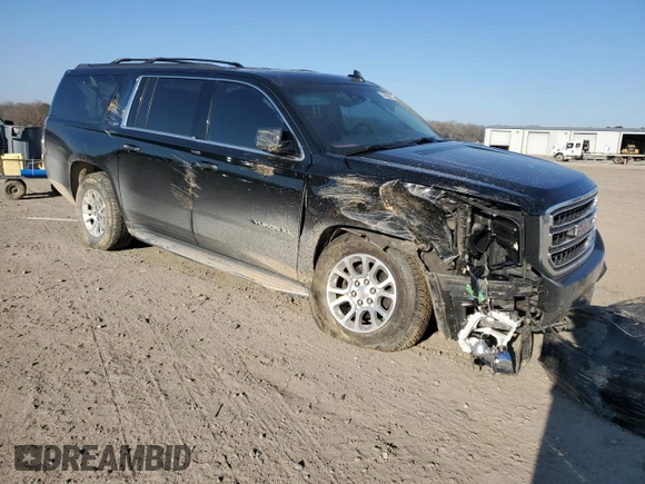 2017 GMC Yukon XL SLT z VIN 1GKS2GKC4HR311588, wystawiony jako Copart lot #47355985 z przebiegiem 167 001 mil mil oraz Czysty tytuł • Clean title. Historia ofert i sprzedaży dostępna na DreamBid. Obrazek 4.
