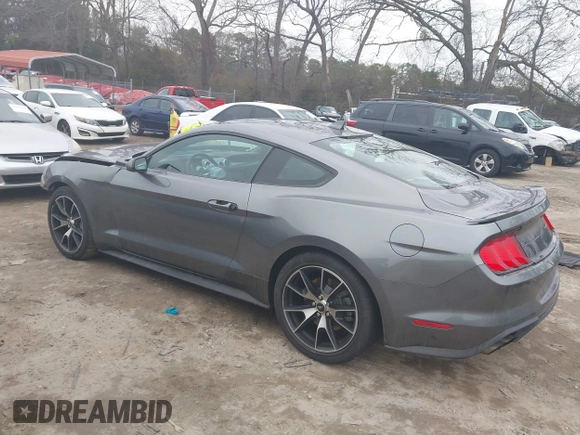 2021 Ford Mustang EcoBoost with VIN 1FA6P8TD8M5101305, listed as a IAAI auction lot 41475581 with 32,762 mi miles. Bid and sale history available at carsss.com. Image 3.