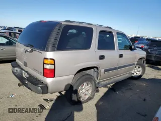 2004 Chevrolet Tahoe LS z VIN 1GNEC13V94R144116, wystawiony jako Copart lot #44201645 z przebiegiem Nie podano mil oraz Czysty tytuł • Clean title. Historia ofert i sprzedaży dostępna na DreamBid. Obrazek 3.