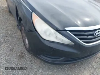 2011 Hyundai Sonata GLS z VIN 5NPEB4AC8BH243299, wystawiony jako IAAI lot #42108339 z przebiegiem 191 910 mil mil oraz . Historia ofert i sprzedaży dostępna na DreamBid. Obrazek 6.