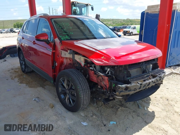 2023 Volkswagen Tiguan SE с VIN 3VVNB7AX4PM073529, выставлен на аукционе IAAI как лот 42393112 с пробегом 40 250 миль миль и . История ставок и продаж доступна на DreamBid. Изображение 1.