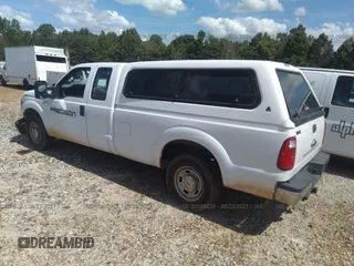 2016 Ford F-250 XLT z VIN 1FT7X2A6XGEB78343, wystawiony jako IAAI lot #30599328 z przebiegiem 135 216 mil mil oraz . Historia ofert i sprzedaży dostępna na DreamBid. Obrazek 3.