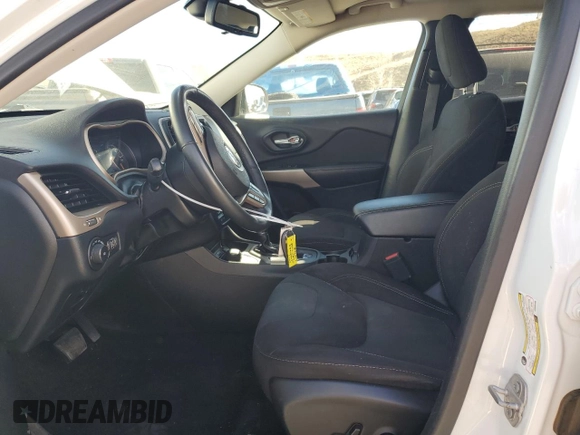 2017 Jeep Cherokee Latitude с VIN 1C4PJMCS0HW655400, выставлен на аукционе Copart как лот 43664355 с пробегом 135 997 миль миль и Списание • Salvage title. История ставок и продаж доступна на DreamBid. Изображение 7.