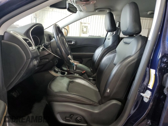 2020 Jeep Compass Latitude с VIN 3C4NJDBB9LT100808, выставлен на аукционе Copart как лот 63769085 с пробегом 69 188 миль миль и Списание • Salvage title. История ставок и продаж доступна на DreamBid. Изображение 7.