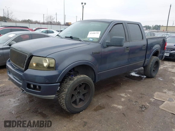 2004 Ford F-150 XLT with VIN 1FTPW14514KD30054, listed as a IAAI auction lot 41440735 with 202,340 mi miles. Bid and sale history available at carsss.com. Image 17.