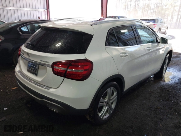 2019 Mercedes-Benz GLA 250 z VIN WDCTG4GB7KJ585660, wystawiony jako IAAI lot #41771154 z przebiegiem 96 301 mil mil oraz . Historia ofert i sprzedaży dostępna na DreamBid. Obrazek 4.