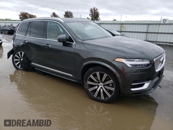 2021 Volvo XC90 Inscription Expression with VIN YV4BR0CL2M1729599, listed as a Copart auction lot 44740533 with 0 mi miles. Bid and sale history available at carsss.com. Image 4.