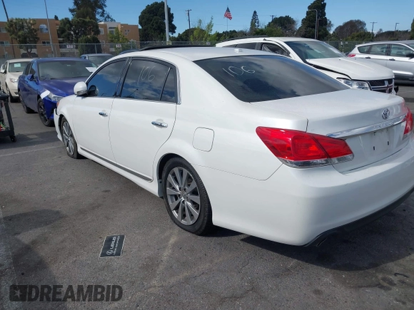 2011 Toyota Avalon with VIN 4T1BK3DB5BU403902, listed as a IAAI auction lot 41472945 with 175,685 mi miles and . Bid and sale history available at DreamBid. Image 3.