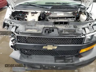 2018 Chevrolet Express Cargo Van with VIN 1GCWGAFP5J1242813, listed as a Copart auction lot 42059045 with 98,879 mi miles and Salvage Title. Bid and sale history available at carsss.com. Image 13.