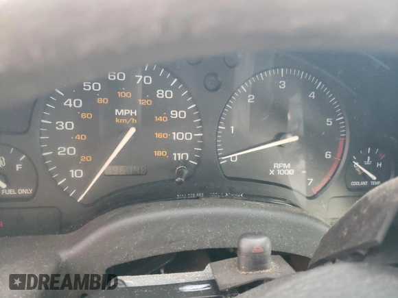 1999 Saturn SL with VIN 1G8ZH5288XZ201788, listed as a Copart auction lot 88923435 with 196,148 mi miles and Salvage Title. Bid and sale history available at carsss.com. Image 9.