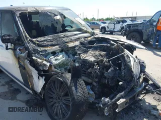 2018 Land Rover Range Rover with VIN SALGS2RE7JA392241, listed as a IAAI auction lot 42018907 with Not provided miles and . Bid and sale history available at DreamBid. Image 6.