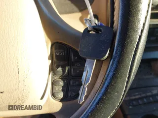 2000 Ford Explorer Eddie Bauer с VIN 1FMZU64E0YZB37690, выставлен на аукционе IAAI как лот 41588446 с пробегом 184 471 миль миль и . История ставок и продаж доступна на DreamBid. Изображение 11.