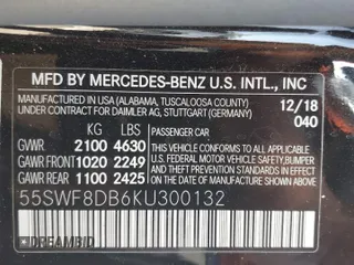 2019 Mercedes-Benz C 300 z VIN 55SWF8DB6KU300132, wystawiony jako Copart lot #62847335 z przebiegiem 82 533 mil mil oraz Szkoda całkowita • Salvage title. Historia ofert i sprzedaży dostępna na DreamBid. Obrazek 13.
