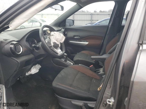 2020 Nissan Kicks SR with VIN 3N1CP5DV0LL500682, listed as a Copart auction lot 41541975 with 60,703 mi miles and Salvage Title. Bid and sale history available at carsss.com. Image 7.