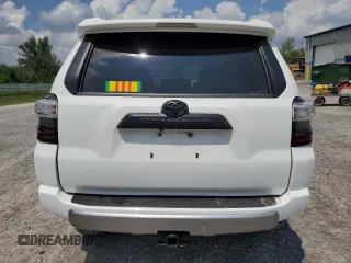 2023 Toyota 4Runner TRD Off Road Premium z VIN JTERU5JR3P6118052, wystawiony jako Copart lot #63659815 z przebiegiem 24 203 mil mil oraz Szkoda całkowita • Salvage title. Historia ofert i sprzedaży dostępna na DreamBid. Obrazek 6.